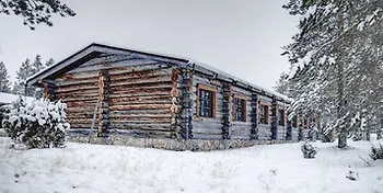 Отель Kuukkeli Log Porakka 3*